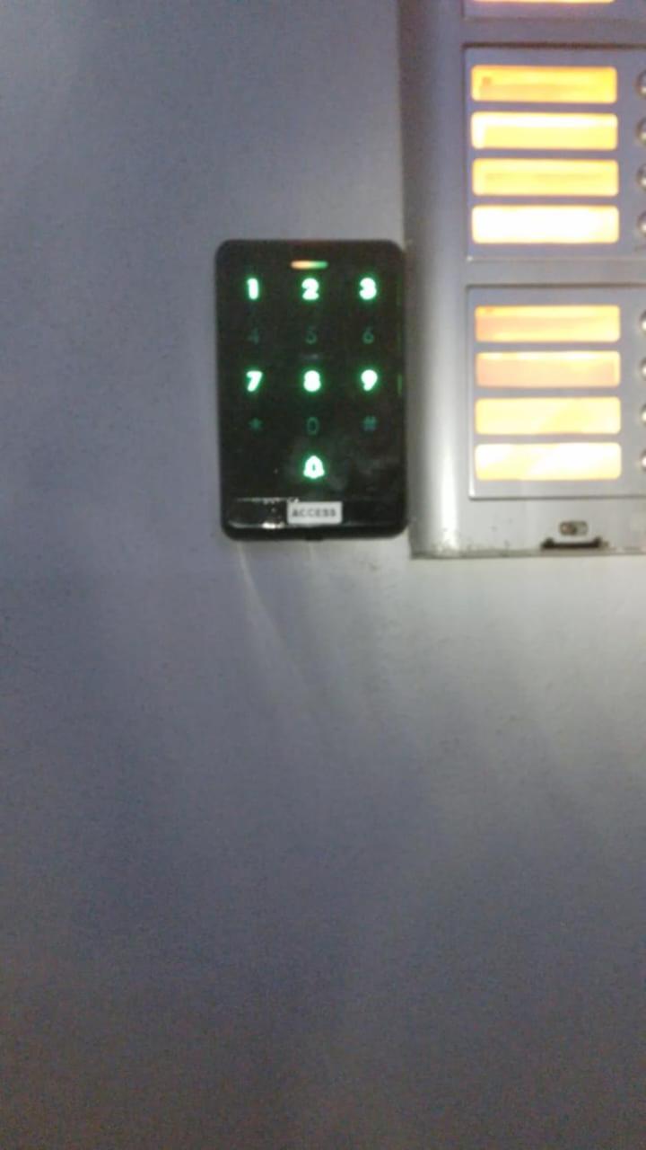 Bora Albania Me Vetsherbim 24 Prane Liqenit Apartment Tirana