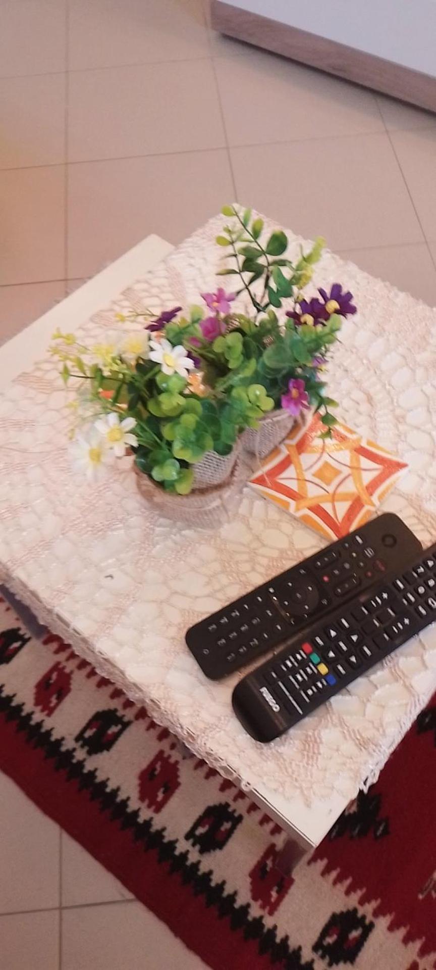 Bora Albania Me Vetsherbim 24 Prane Liqenit Apartment *